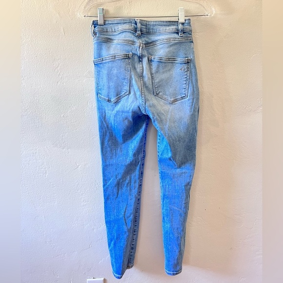 DL1961 High Rise Jeans - The Farrow Crop High-Rise Instasculpt Skinny Jeans - Picture 5 of 8